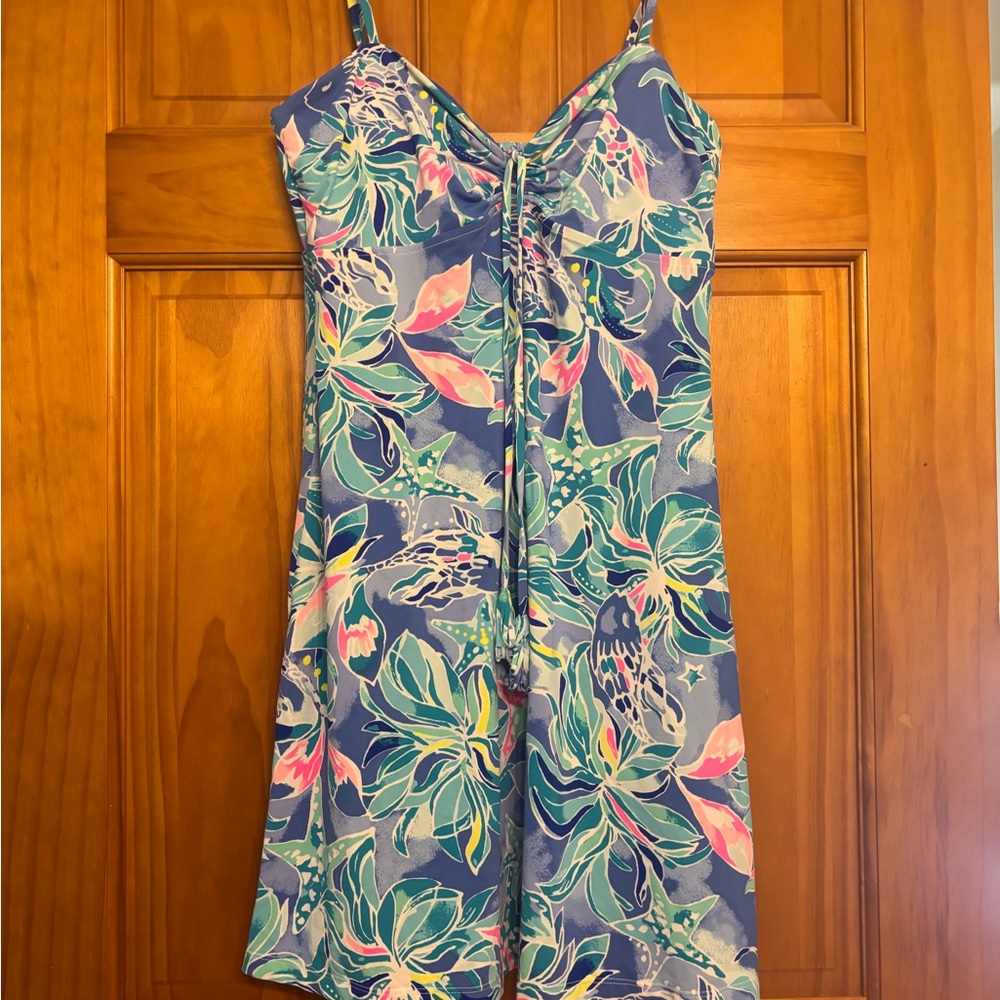 Lilly Pulitzer Blue and Pink adjustable strap dress. Perfect beach or resort
